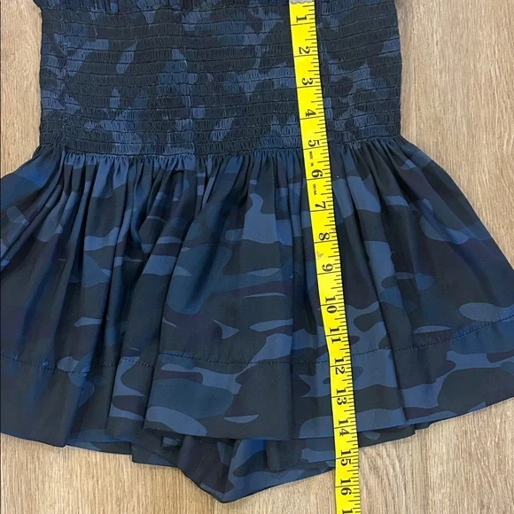 Koch Navy Blue Camouflage Women's Skirt Size XS - Picture 3 of 6